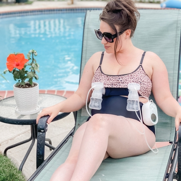 Davin and Adley 3 in 1 Amelia Pumping & Nursing Printed Cami - Picture 4 of 8